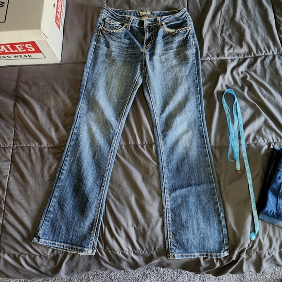 Earl Jeans - Picture 1 of 5